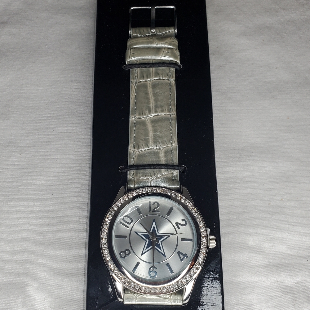 AVON 2016 NFL DALLAS COWBOYS WOMENS' WRIST WATCH SILVER FAUX CROC RHINESTONES